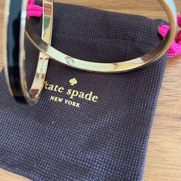 ♠️ Set of two Bangle’s ♠️ Kate Spade - Picture 2 of 4